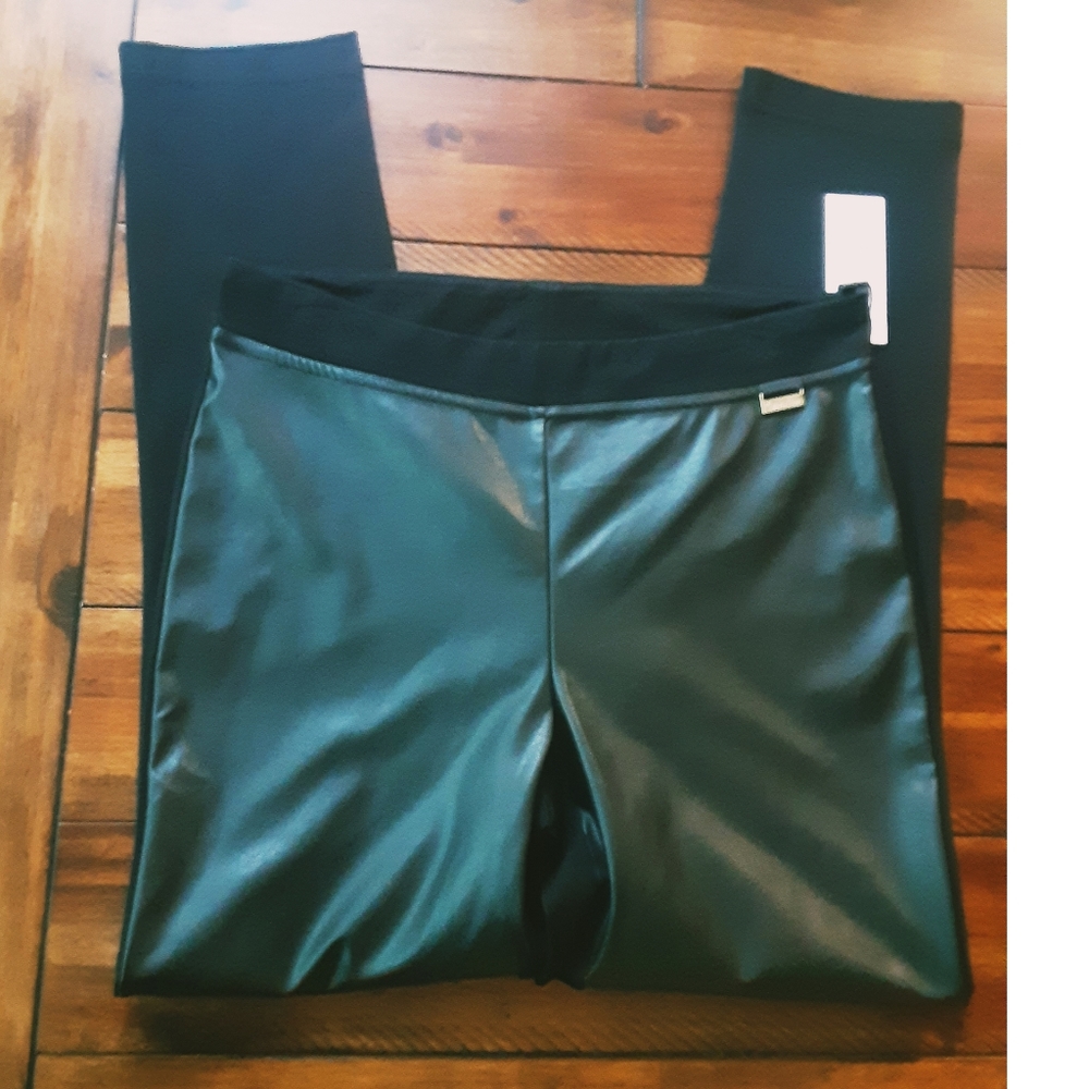 🌺CALVIN Klein faux leather leggings - Picture 5 of 7
